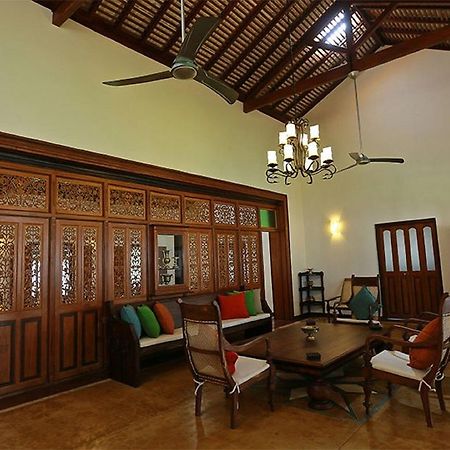 Yoho Monsoon Villa Путталам Экстерьер фото